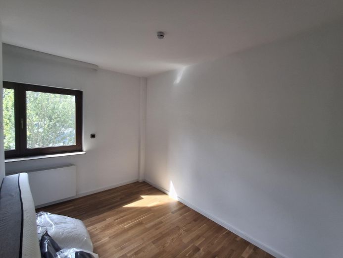 Sonnige EG-Wohnung mit EBK, Wannenbad, Kamin & Garten - von privat an privat – Schlafzimmer - Schlafbereich