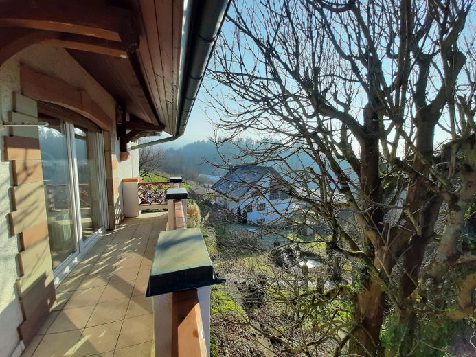 Balkon vor Schlafzimmer