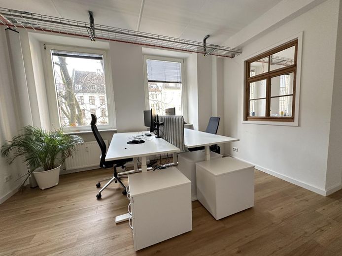 Loftbüro im Backsteingebäude am beliebten Eigelstein – Büro1