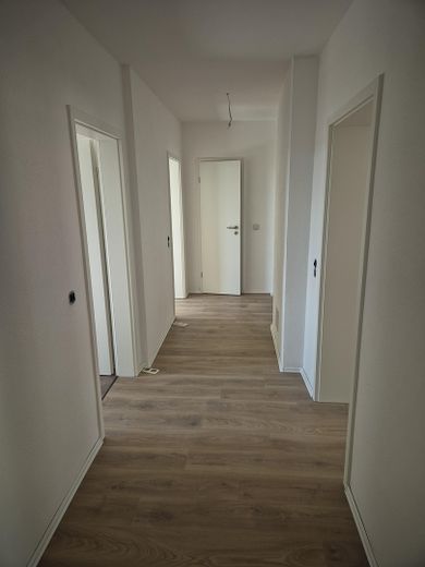 Ihr neues Zuhause in der Innenstadt: 4ZKB, kompl. saniert, mit Einbauküche – Foto 13