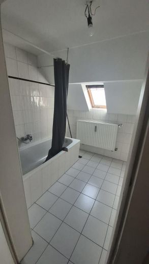 3 Familienhaus zu verkaufen – DG
