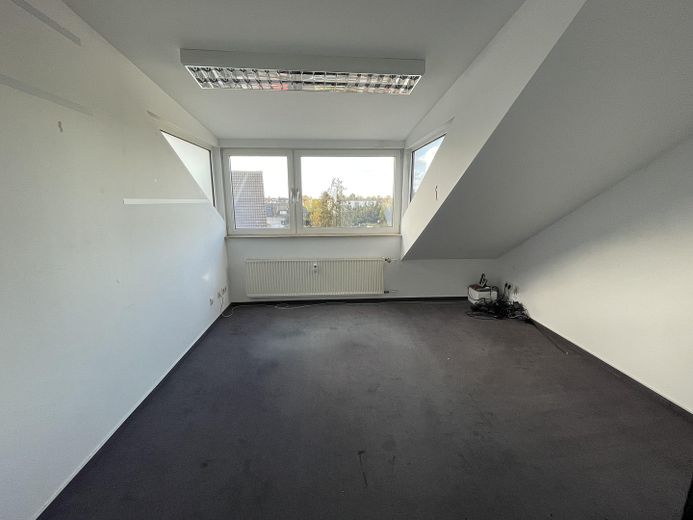 Grosses Büro 
