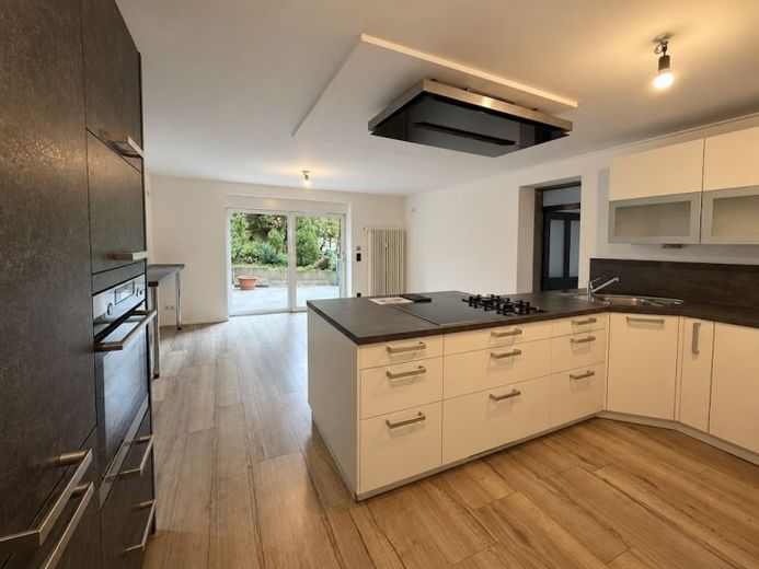 Schöne 4-Zimmer-Erdgeschoss-Wohnung in Oberschopfheim – Foto 1