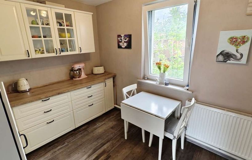 Edemissen - Wehnsen - großzügiges Zweifamilienhaus mit Nebengebäude und Garagen – EG - Küche