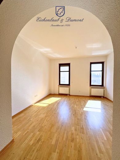 Erstbezug - Sanierte 2-ZKB Erdgeschosswohnung in toller Lage am oberen Rastpfuhl – Wohnzimmer
