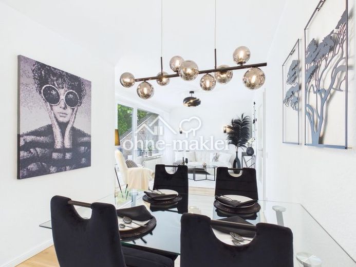 Bezugsfreie 2-Zimmer-Wohnung mit Loggia, top Lage! – Foto 1