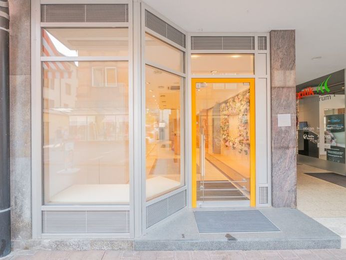 Ladengeschäft in 1A-Lage in der Schramberger Fußgängerzone zu vermieten! – Foto 1