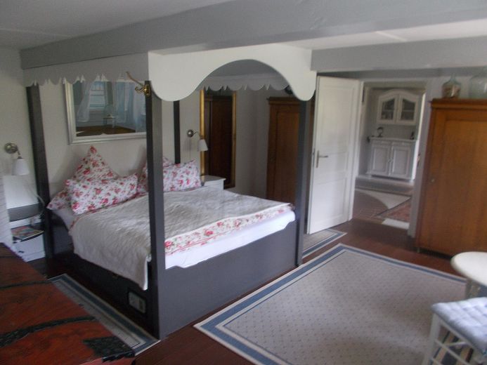 großes Schlafzimmer