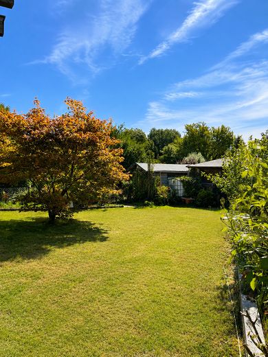 लेवरकुज़ेन श्टाइनबुशेल में सुव्यवस्थित अंतिम पंक्ति वाला घर – Garten