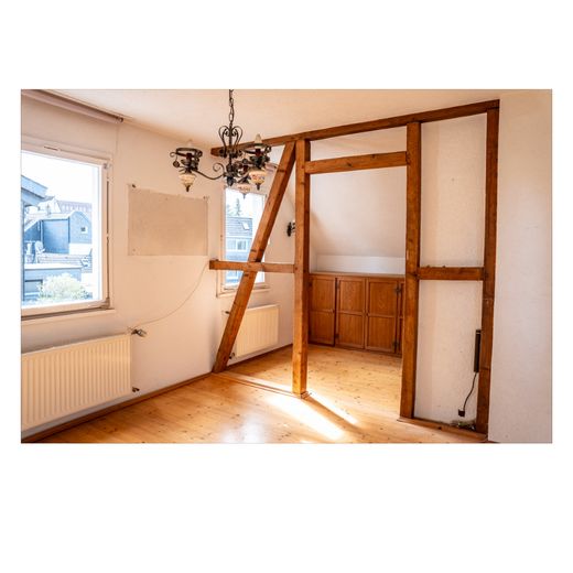 Freistehendes Einfamilienhaus mit großem Entwicklungspotenzial – gestalten Sie Ihr neues Zuhause – Foto 11