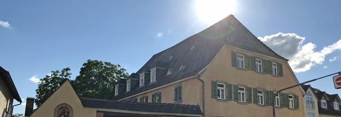 2-kamerappartement met zo goed als nieuwe ingerichte keuken + gerenoveerde badkamer met daglicht, centraal gelegen in Ubstadt – Ansicht