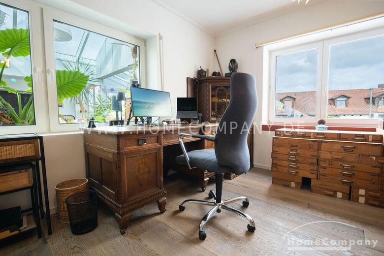 Außergewöhnlicher Designer-Bungalow mit Indoor-Pool, Heimkino  &  Smart-Home in ruhiger Naturlage – 3ad24ba70cb5d119d19b6bf9cf734a92a41c82ad.jpg