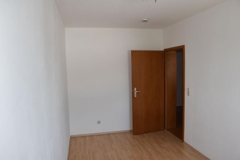 3 1/2 Zimmer Wohnung in zentraler Lage von Simbach am Inn mit neuem Badezimmer – Büro