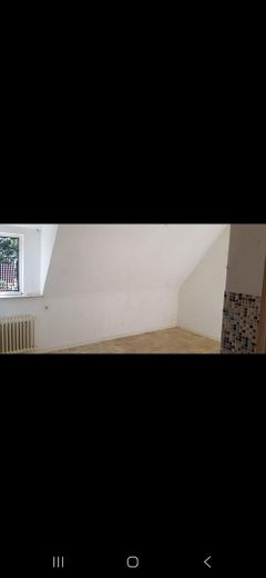 Toplage Günne: Sanierungsbedürftiges EFH/ZFH auf 840 m² Grundstück mit Seeblick-Potenzial – Zimmer OG