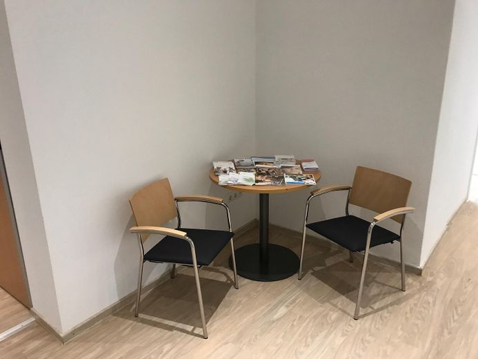 Wspaniała przestronna nieruchomość komercyjna z atrakcyjnymi możliwościami użytkowania w Marktoberdorf – Zdjęcie 7
