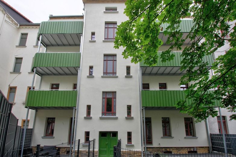 Seconda occupazione: esclusivo appartamento ristrutturato di 2 locali con cucina componibile di lusso e balcone – Foto 14