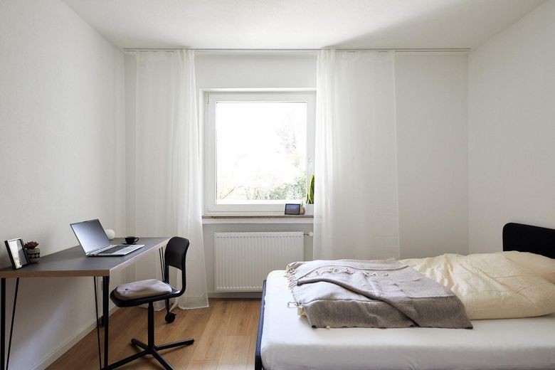 Vollvermietete 4-Zimmer-WG-Wohnung in Obermenzing, saniert und möbliert – Zimmer 4