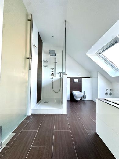 3.OG Bad Dusche Toilette