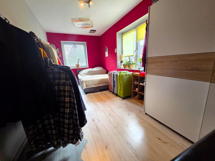 Massive Doppelhaushälfte in Hamburg-Fischbek – 2.Schlafzimmer 1.Obergeschoss