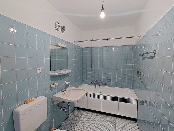 Geräumige 2-Zi.-Whg. mit großem BALKON in ruhiger Lage in Bielefeld-Senne – Ansicht I: Bad
