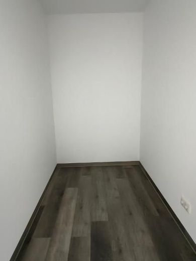 2 Zi. Wohnung (Nr. 8) im OG mit Balkon – Abstellraum Bild 1