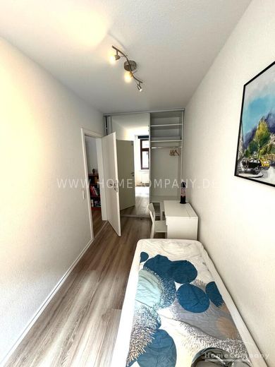 23407 HomeCompany Dresden Möbliert/Furnished 3-Zimmer Apartment in Dresden-Neustadt max. 3 Personen – 6200d093f568cb13791287cb5eda078ecba2337f.jpg