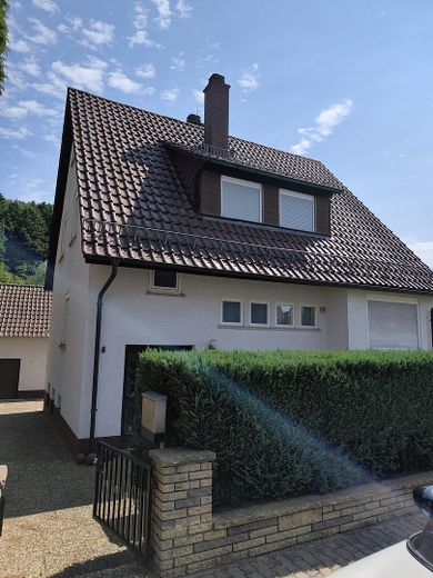 Ein/Zweifamilienhaus in Otterberg Bachlauf Garten – Foto 2