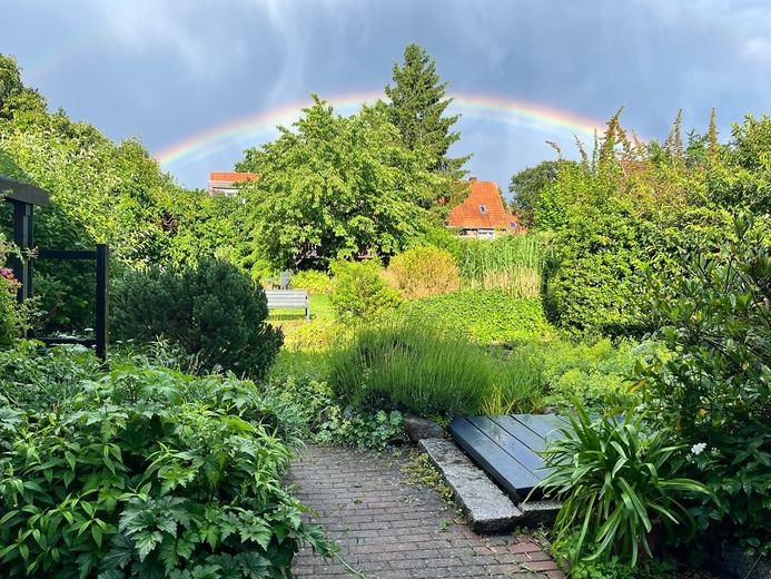 Charmantes Haus mit traumhaftem Garten – Foto 17