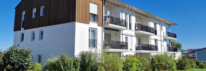 ruim 2-kamerappartement met terras – Ansicht von Innenhof