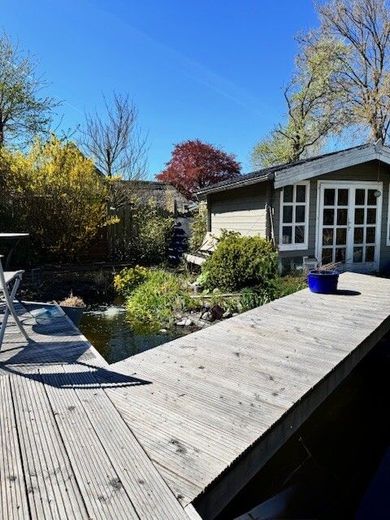 Doppelhaushälfte mit Einliegerwohnung zum Kauf – Garten