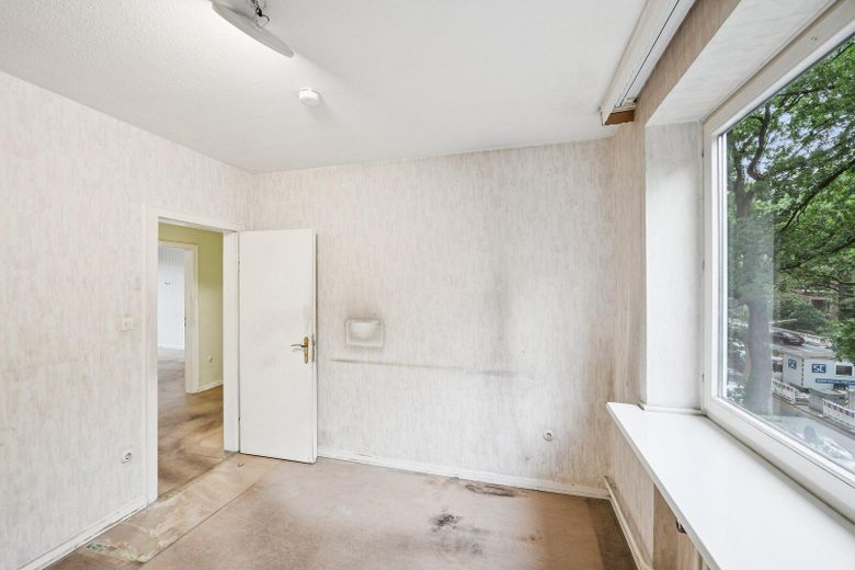 Appartement lumineux de 3 pièces avec beaucoup de potentiel – Schlafzimmer 1