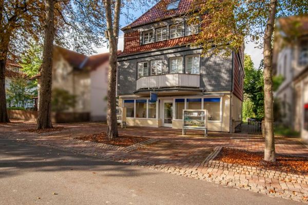 Renditestarkes Wohn- und Geschäftshaus in zentraler Lage mit stabilen Mieteinnahmen