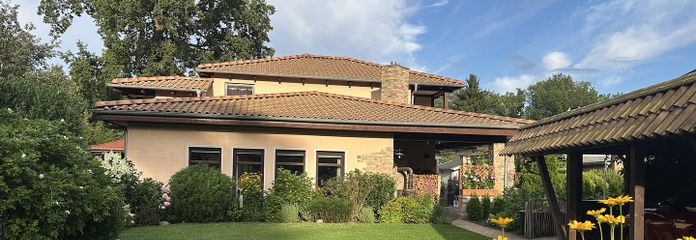 Wohnen wie im Urlaub: Mediterraner Bungalow in Blankenfelde-Mahlow – Hausansicht