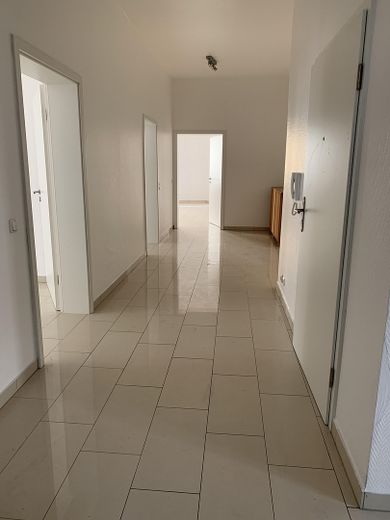 Großzügige Wohnung in Toplage mitten in Gießen - mit Einbauküche, großem Bad und Gäste-WC – Foto 6
