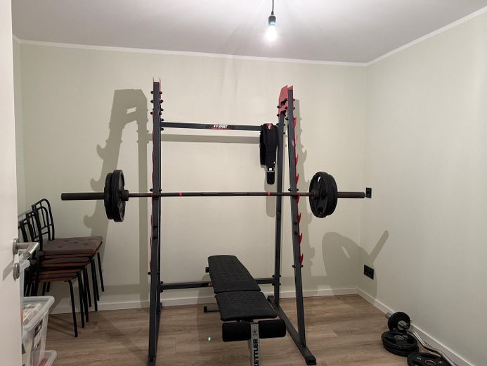 Modernes Einfamilienhaus in Feldrandlage – Fitnessraum