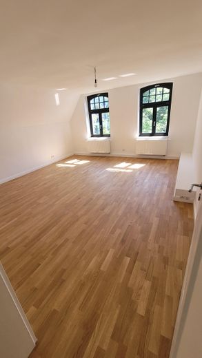 Вілла в стилі модерн, капітально відремонтована: 3 кімнати, 109 м², тераса на даху біля Графенберзького лісу – Фотографія 9