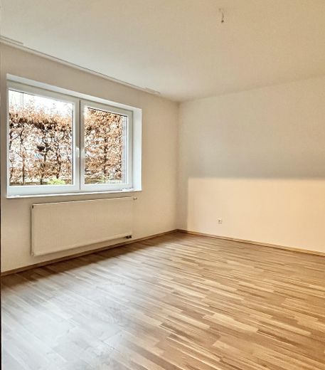 Barrierefreie 2ZKB mit Küche, Parkpl., Terrasse - ruhig & zentral – Schalfzimmer