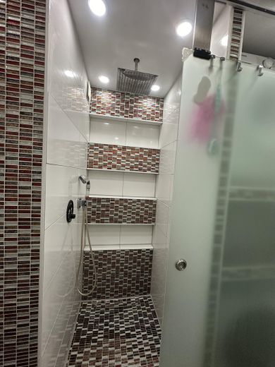 Dusche