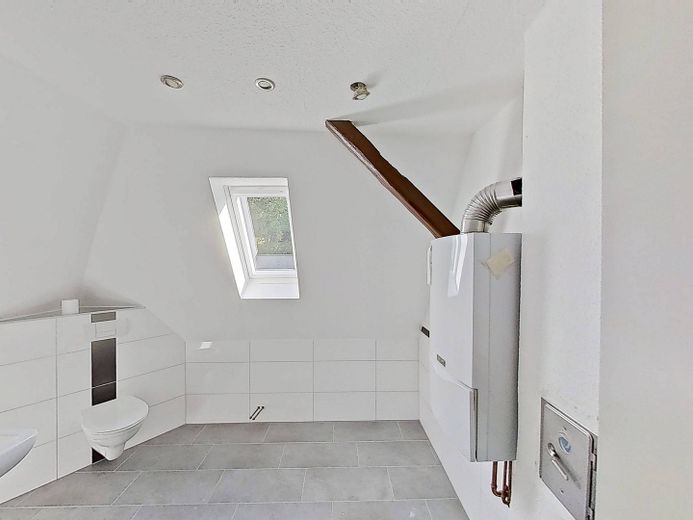 2-кім. кв. із садом - Затишне житло серед зелені – Ansicht III: Badezimmer