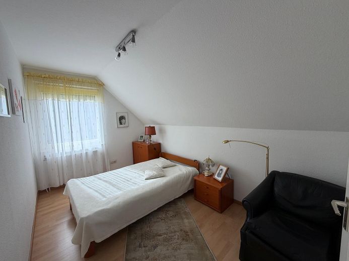 Bifamiliare ben curata con giardino privato e terrazza in ambita zona residenziale per famiglie a Sasel – Kinderzimmer 2