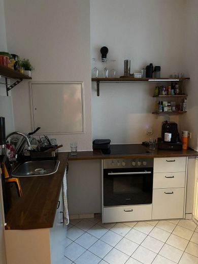 ruhige große 1 Zimmer Wohnung im Innenhof – Küche