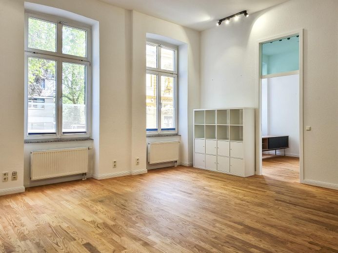 Modernes, denkmalgeschütztes Büro in Toplage – Büro