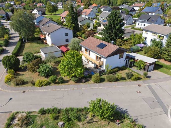 Casa unifamiliare con splendido terreno – Foto 1