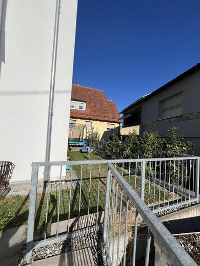 Moderna maisonette di 4 locali con ampia terrazza sul tetto nel centro del paese – Foto 30