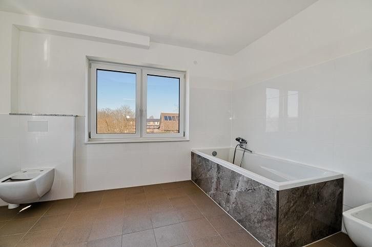 Moderne Villa / als Doppelthaushälfte mit 5 Zim. in Hamburg Nähe – Foto 11