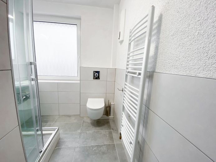 Modernes Einzelzimmer in Bischofsheim 65474 – Foto 13