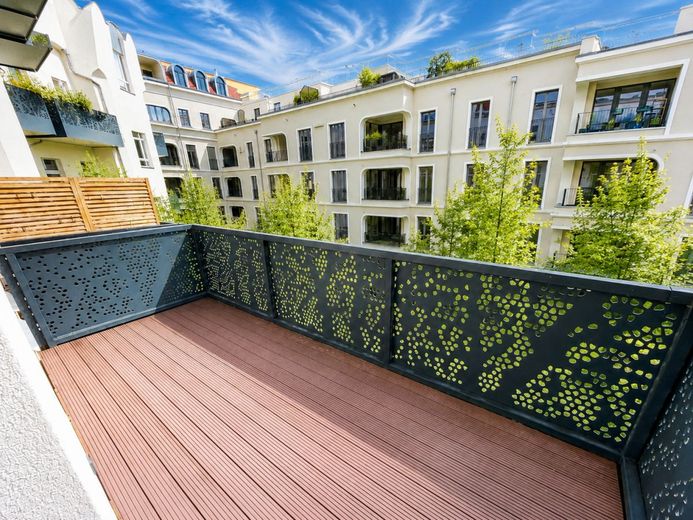 WOHNEN IM SCHÖNEN BAROCKVIERTEL - BEZUGSFREI – mit ruhigem Balkon zum Innenhof