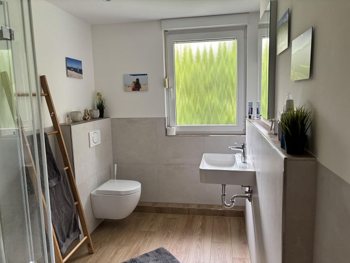 Ein Reihenhaus in Bensheim mit Platz für die ganze Familie – OG Badezimmer