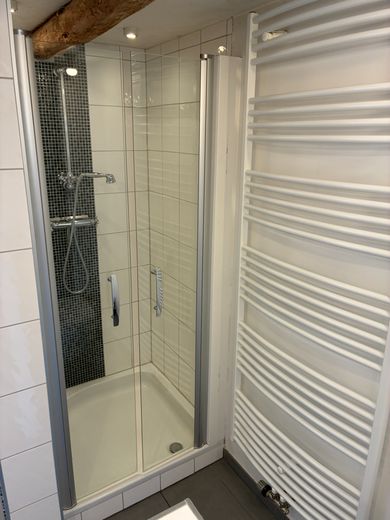 Rodzinna idylla, wymarzony ogród, pożądana lokalizacja w centrum Nettetal-Lobberich – Dusche