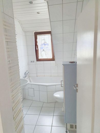 Very attractive 5-room maisonette apartment with fitted kitchen in Heidelberg – Photo 14